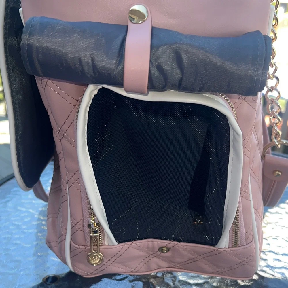 Amazon Pink Quilted Pet Carrier with Gold Chain up to 8 lbs - Picture 8 of 12